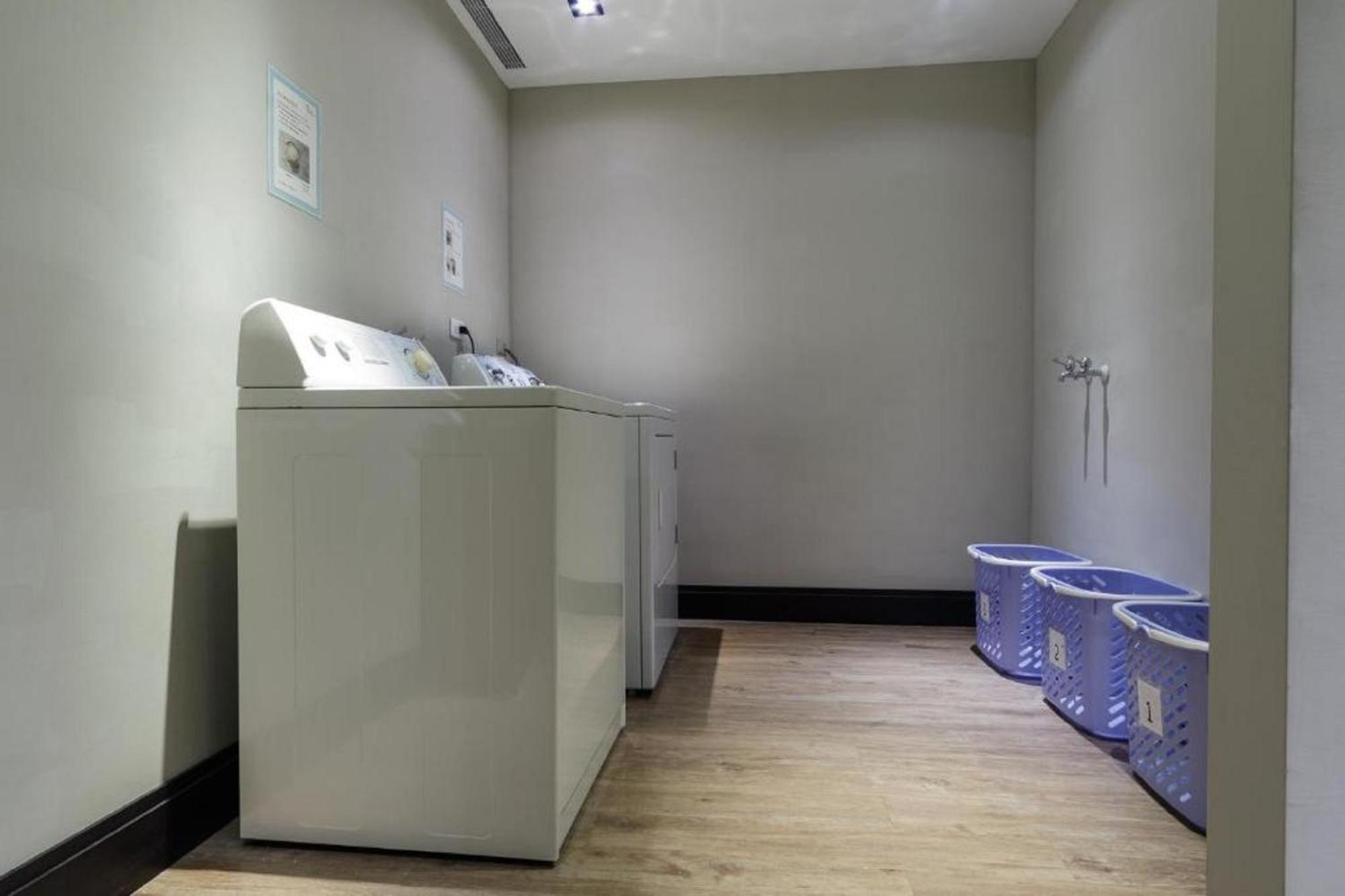 53 Hotel Taichung Dış mekan fotoğraf