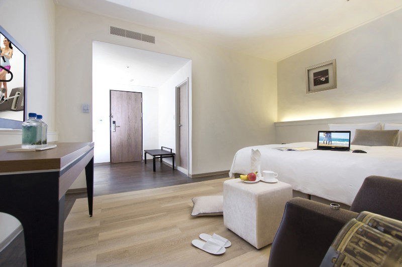 53 Hotel Taichung Dış mekan fotoğraf